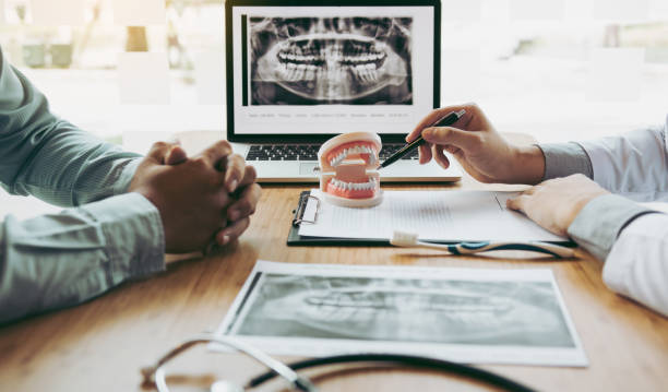 Best Broken Tooth Emergency  in Northbrook, OH